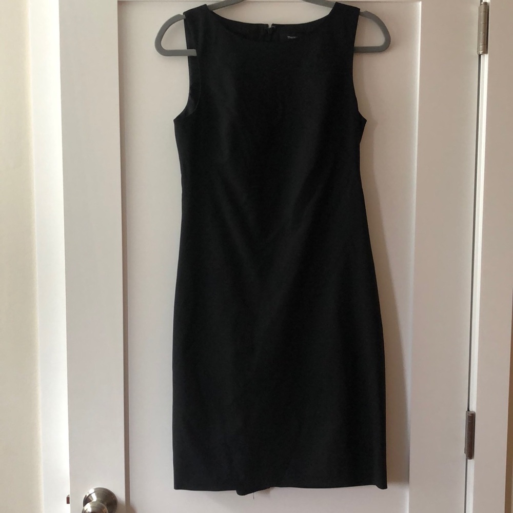 Theory sleeveless dress, sz 6, worn once